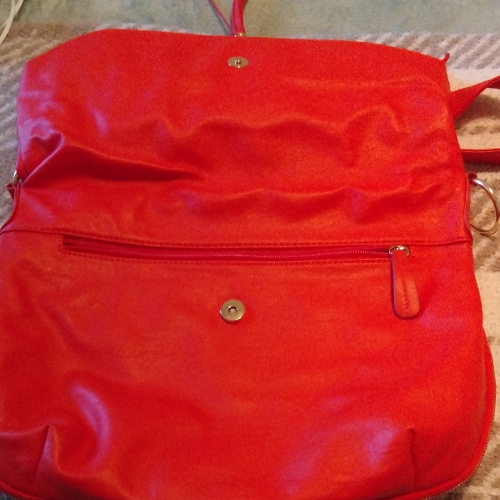 Red Crossbody Shoulder Bag with Tassel - Picture 2 of 3